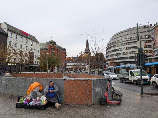 オスロから一旦パリへ