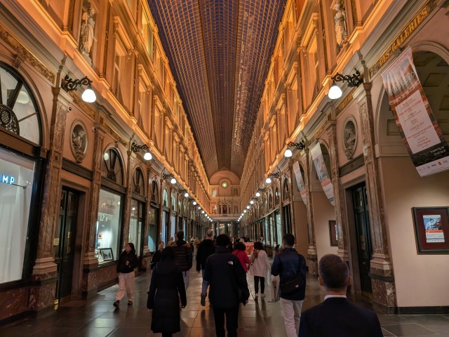 ギャルリ・サンテュベール(商店街)