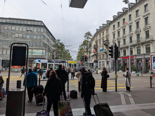 チューリッヒ到着